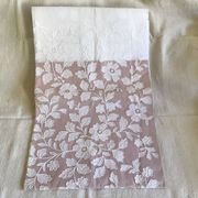 Nappe de cérémonie en organza blanc