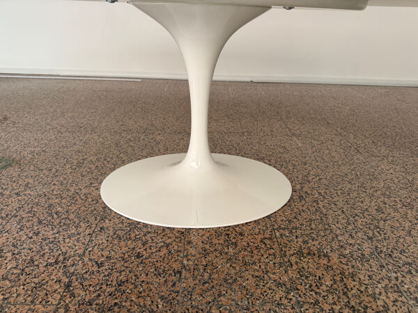 Table Saarinen plateau oval Knoll