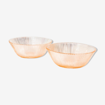 Vintage pink glass bowls