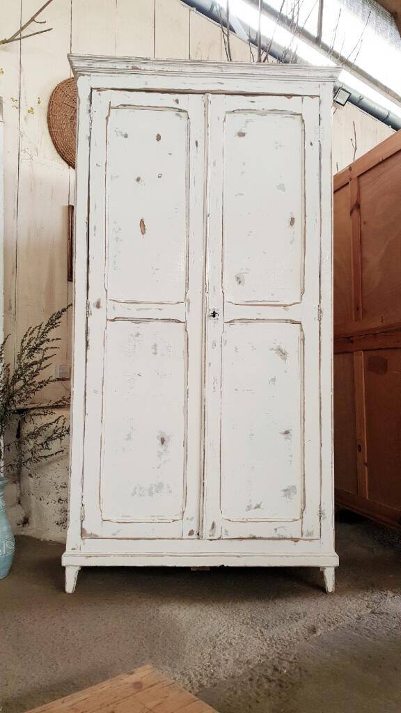 Vintage Parisian wardrobe