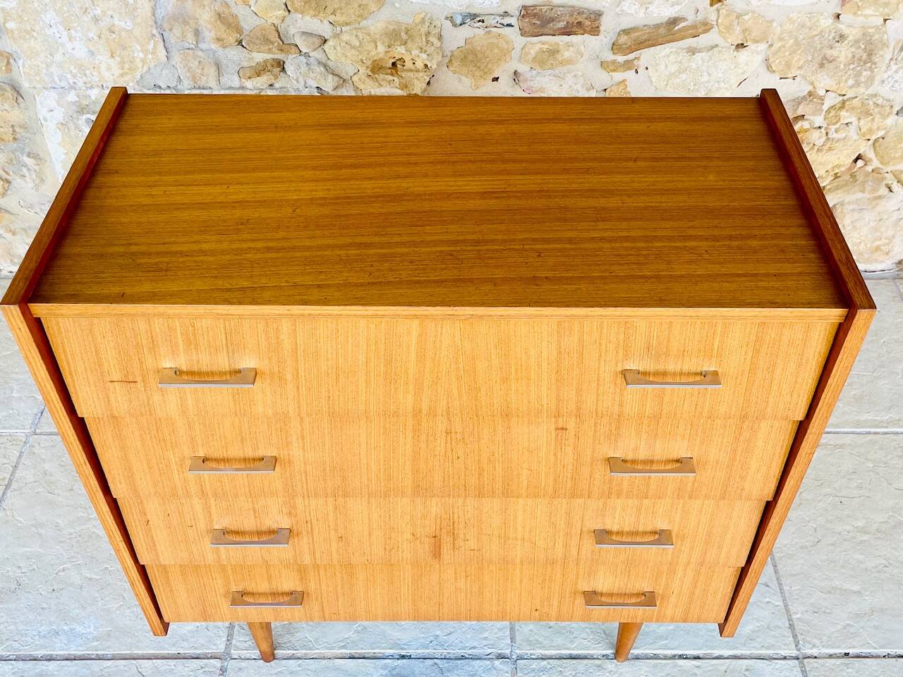 Vintage chest of drawers with 4 drawers by Capelle, circa 1960s.