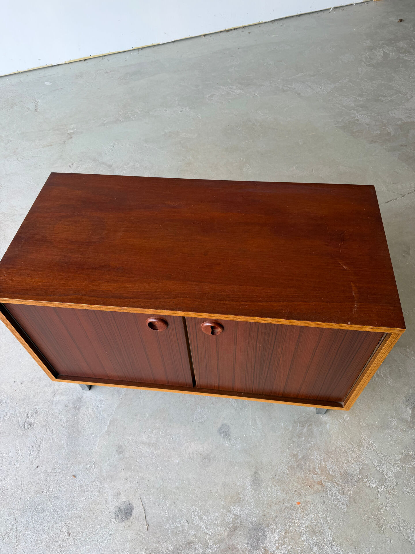 Petite enfilade / buffet double design scandinave moderniste teck