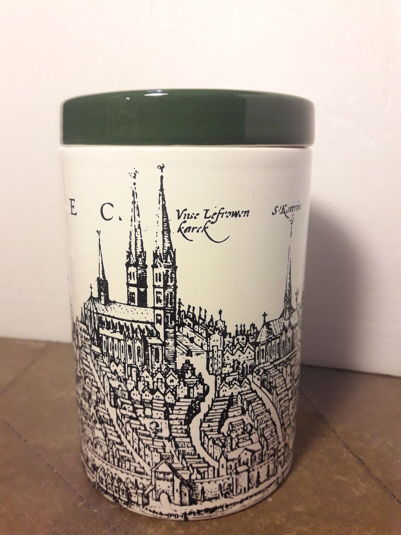 Ceramic spice jar Villeroy and Boch Mettlach Lubec, Germany