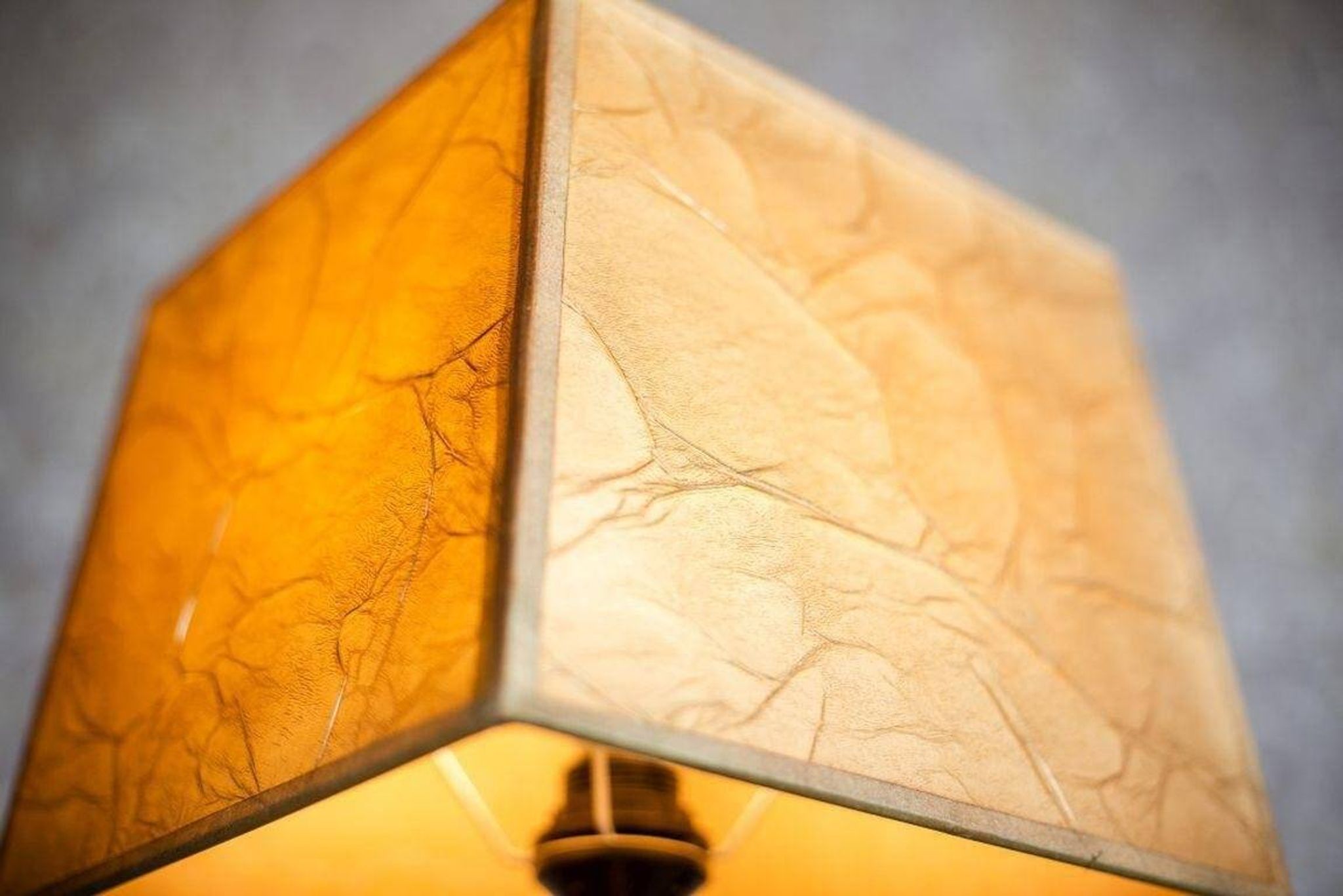 Lampe de table électrique vintage, années 1990