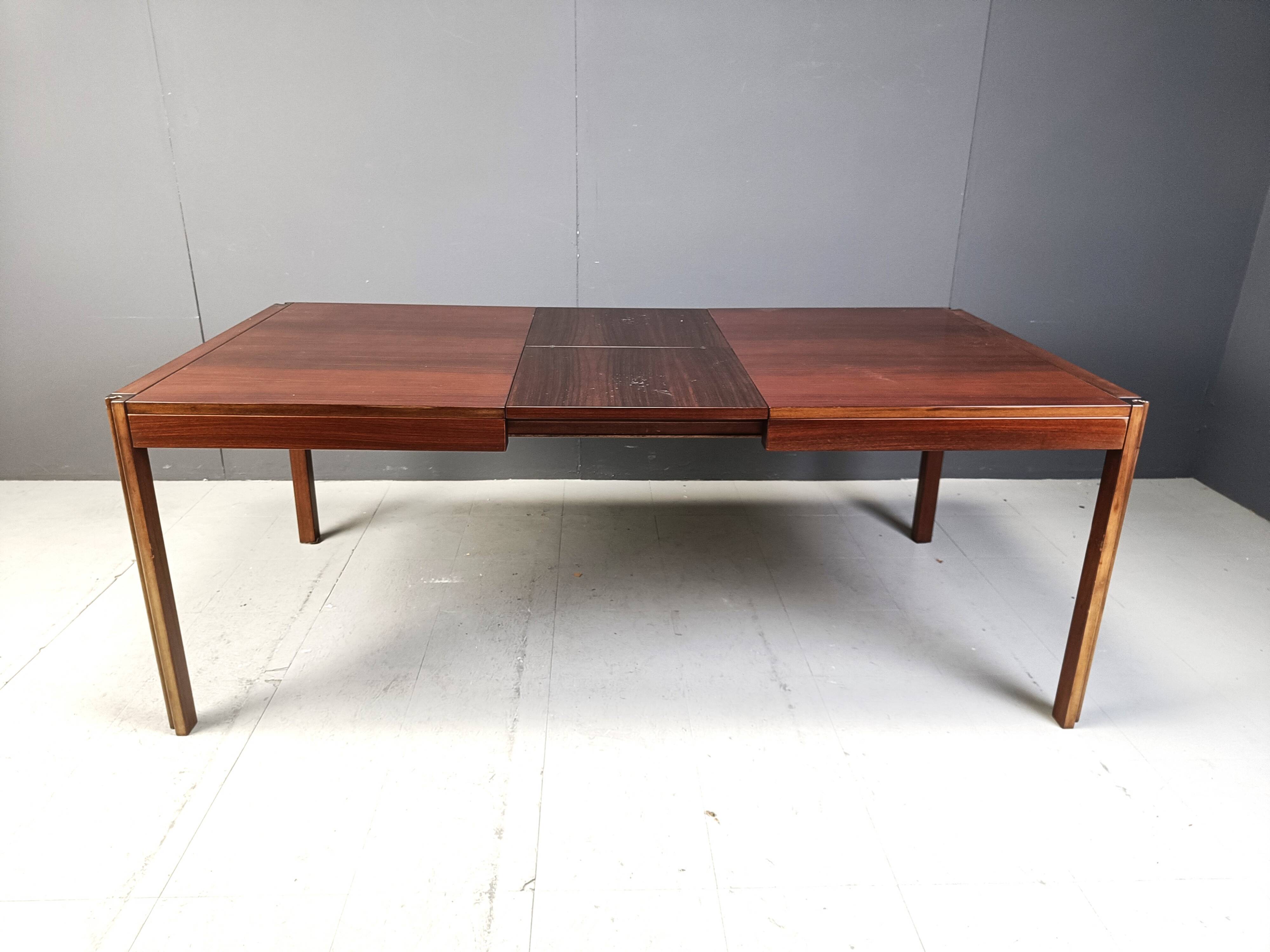 Table à manger vintage 4D par Angelo Mangiarotti pour Molteni, 1970