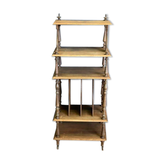 Shelf/bookcase on casters