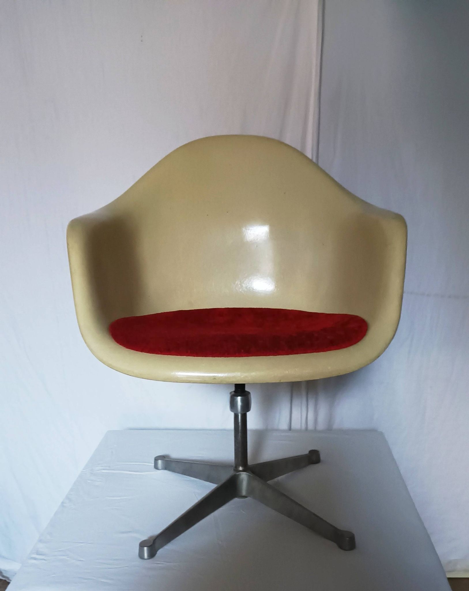 Fauteuil de bureau PAC de Charles et Ray Eames pour Herman Miller,années 60