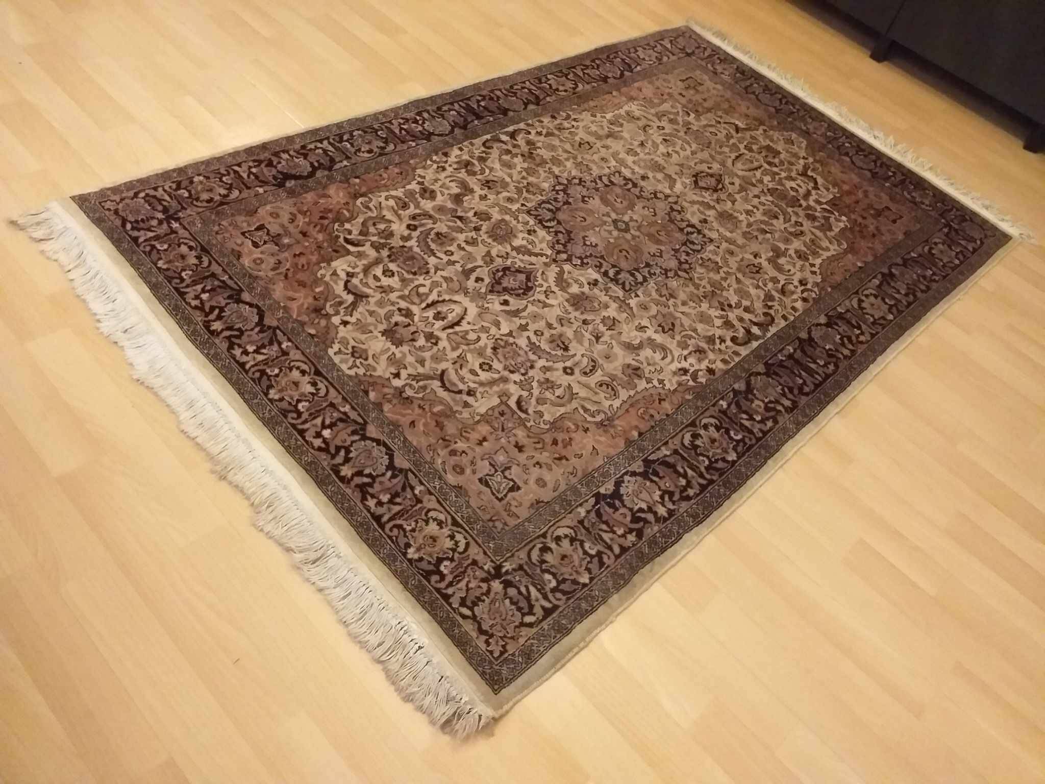 Handmade Indo Tabriz rug 210x127cm