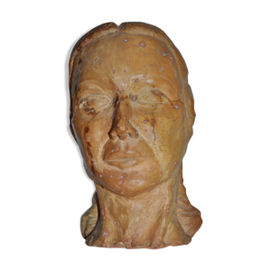 Tête femme terre cuite