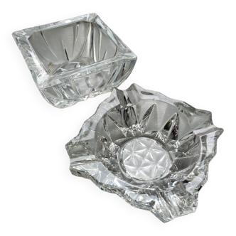 2 vintage thick glass ashtrays