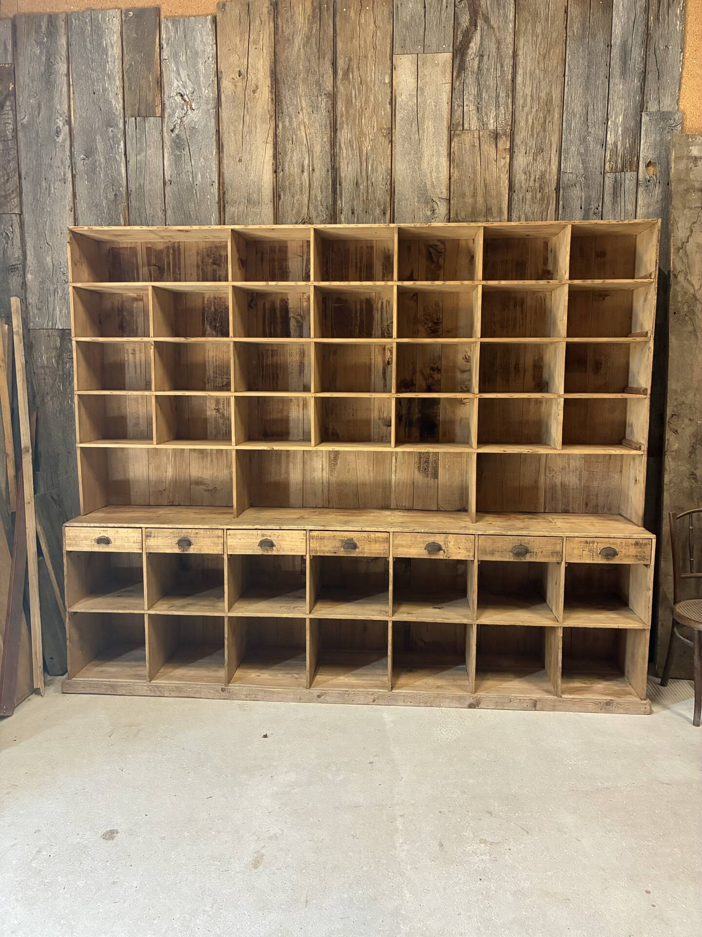 XXL workshop furniture
