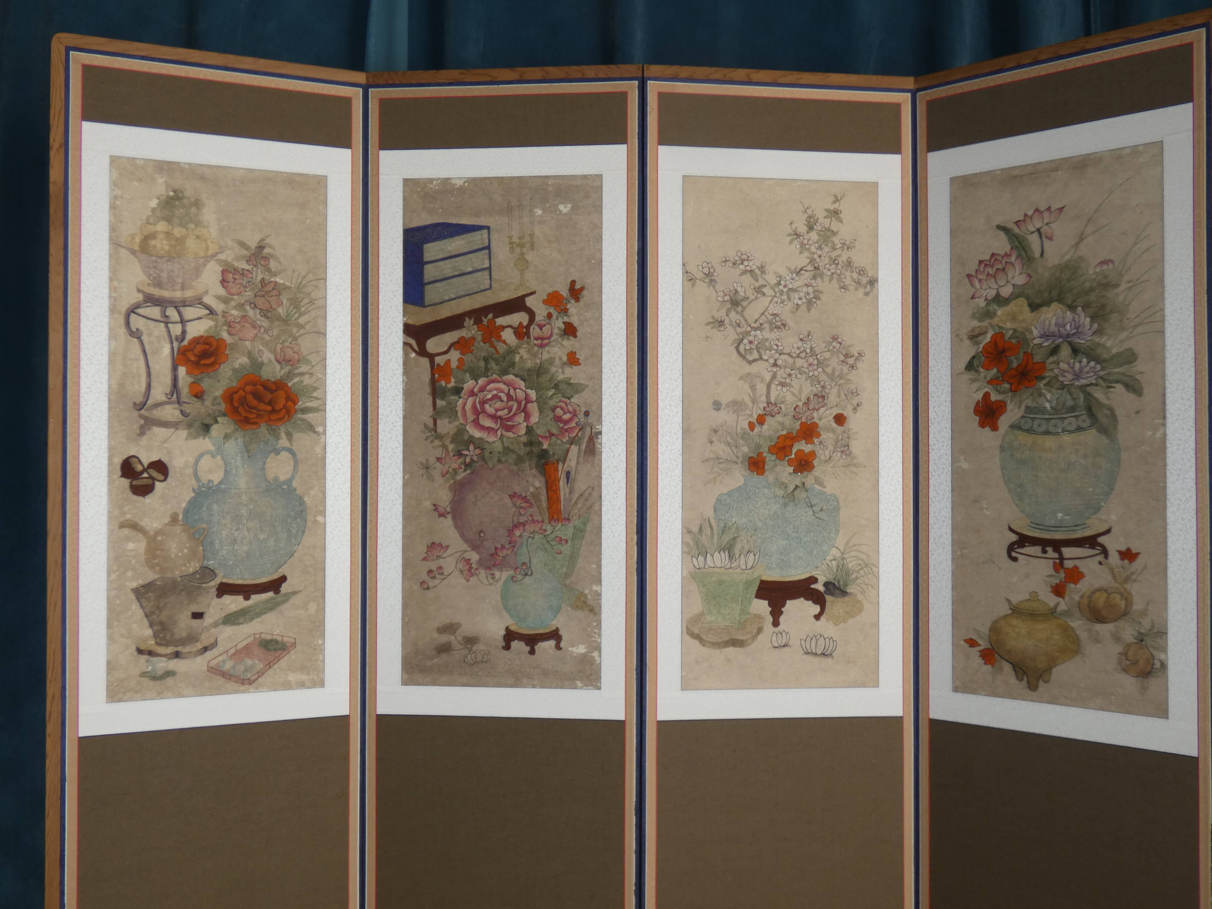 Screen 4 korean pans with flower patterns circa 1950 1970 h 156 l 180