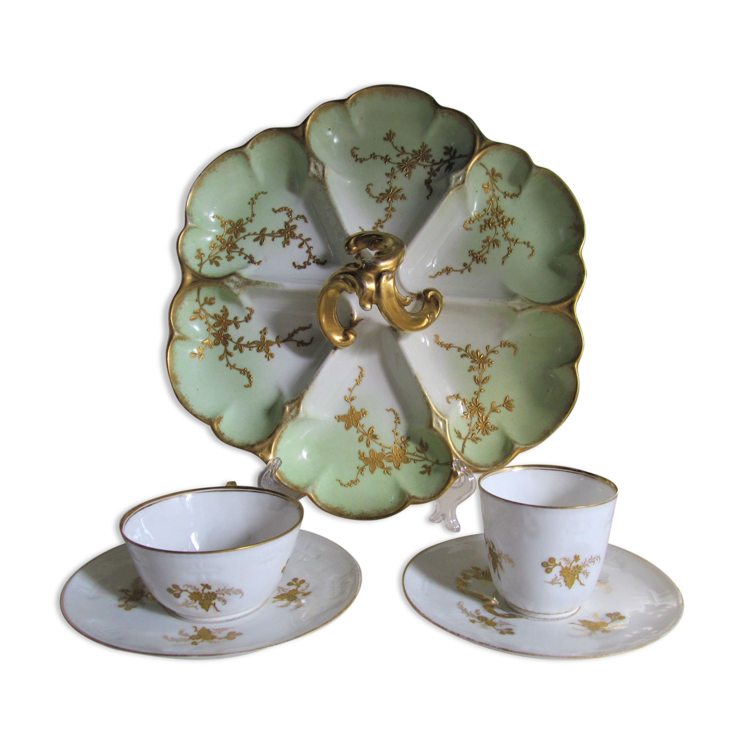 Large divided dish with six sections manufactured by Bernaurd&Co, 1914-1930, Lim
