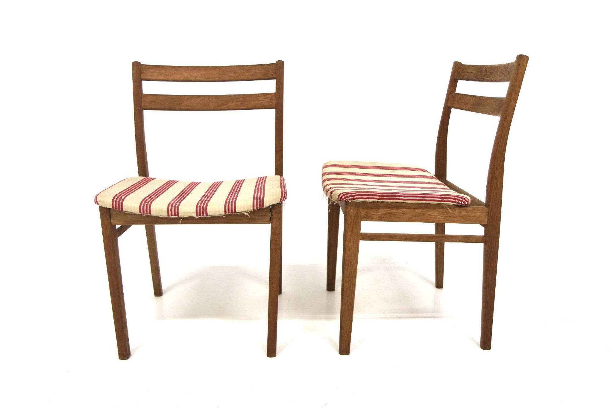 2 chaises scandinaves en chêne, Henri Rosengren, Danemark, 1960