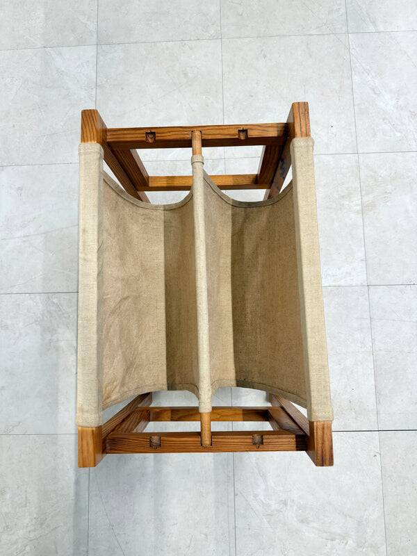 Pine magazine rack