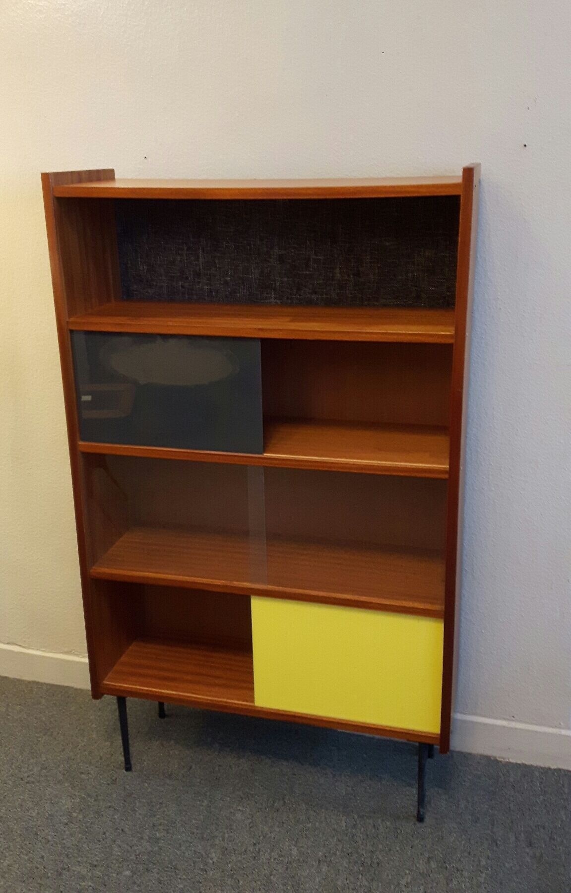Bibliothèque étagère des années 50
