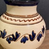Glazed terracotta vase decorated with vegetable frieze of Savoy type