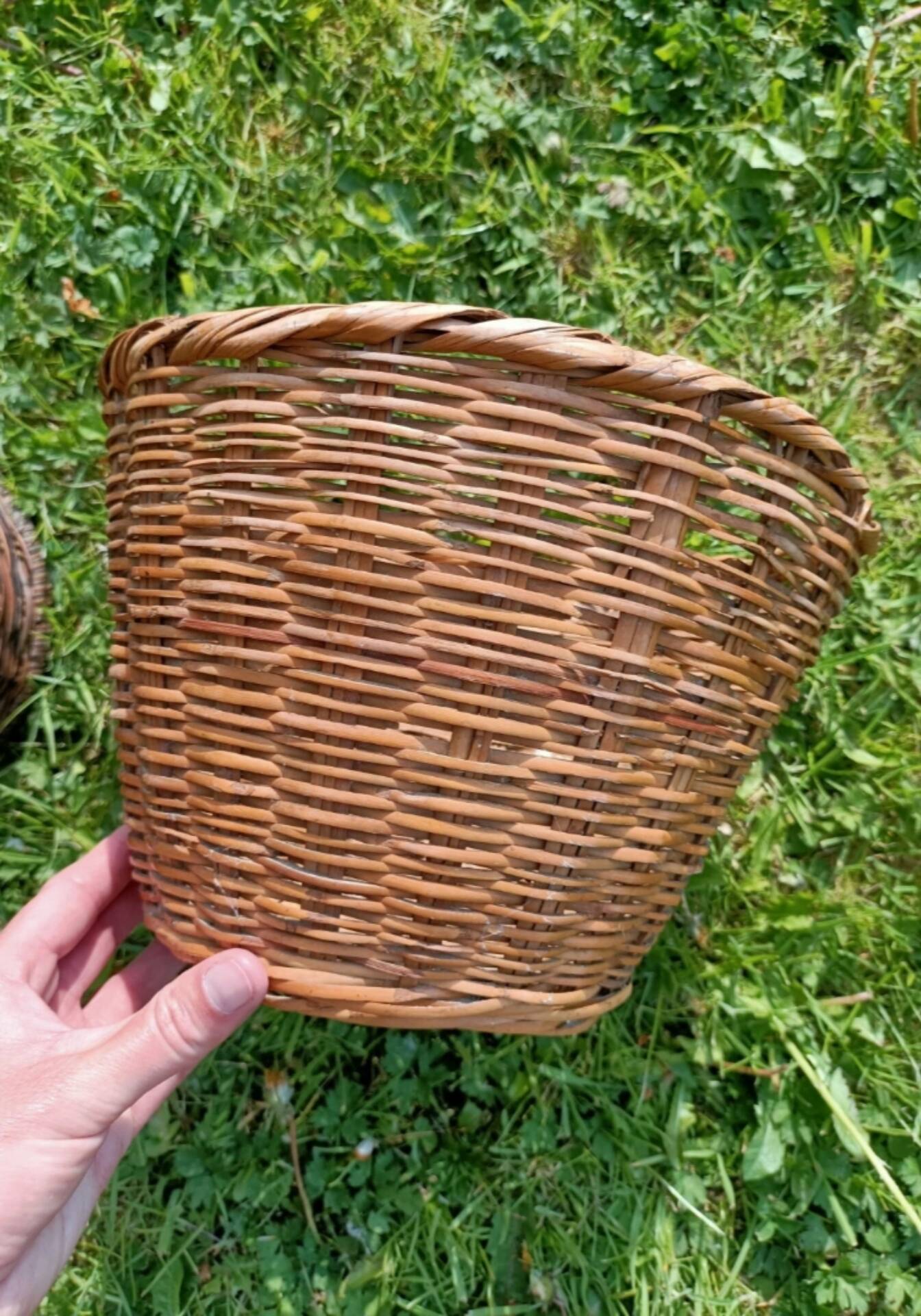 Small retro baskets 💐