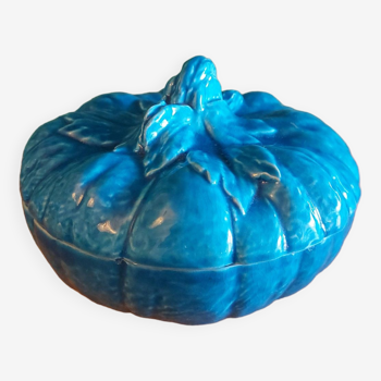Ceramic box, slip, pumpkin-shaped