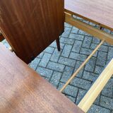 Table ronde scandinave en teck avec 4 chaises