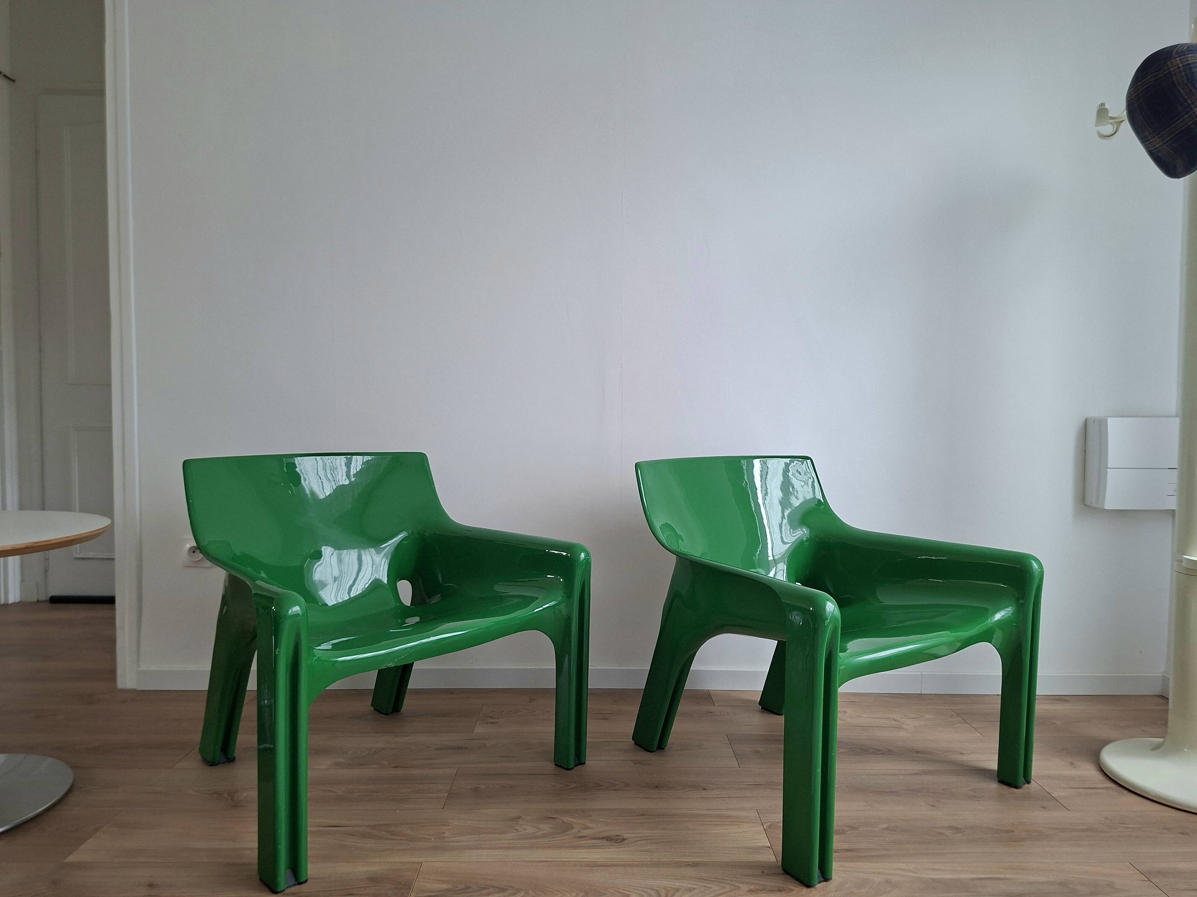 2 Artemide Vicario armchairs