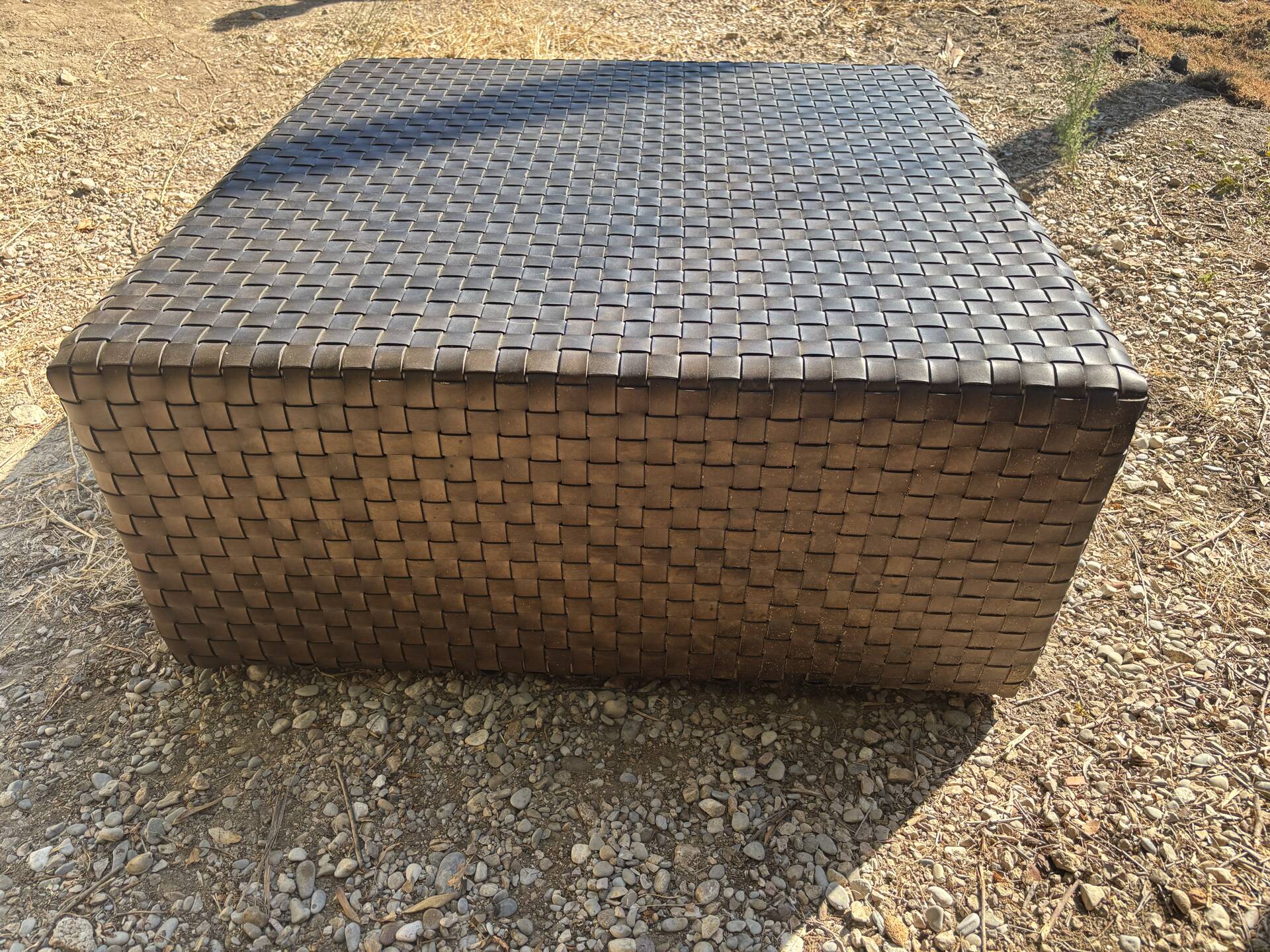 Pouf Dama Enzo Mari for Arte & Cuoio in woven leather