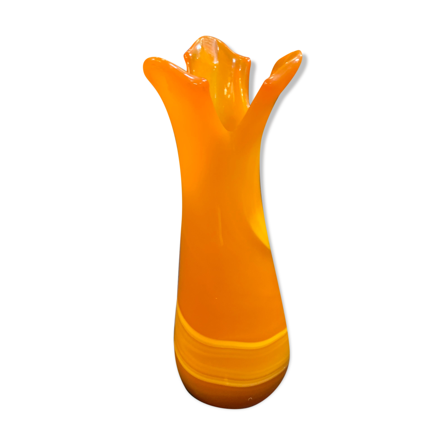 Vintage vase in glass pase