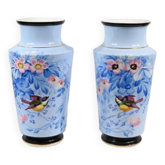 Pair of Porcelain Vases – Mid-19th Century