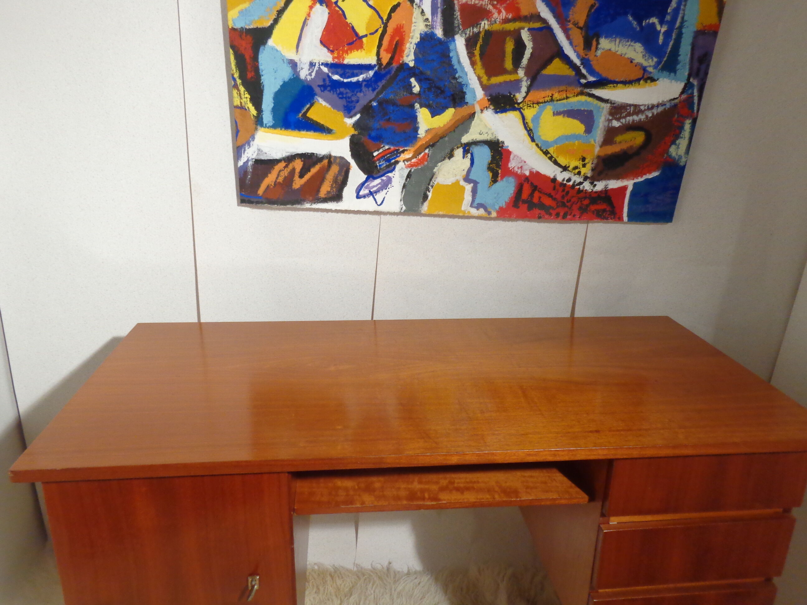 Desk of the 1960s vintage teak