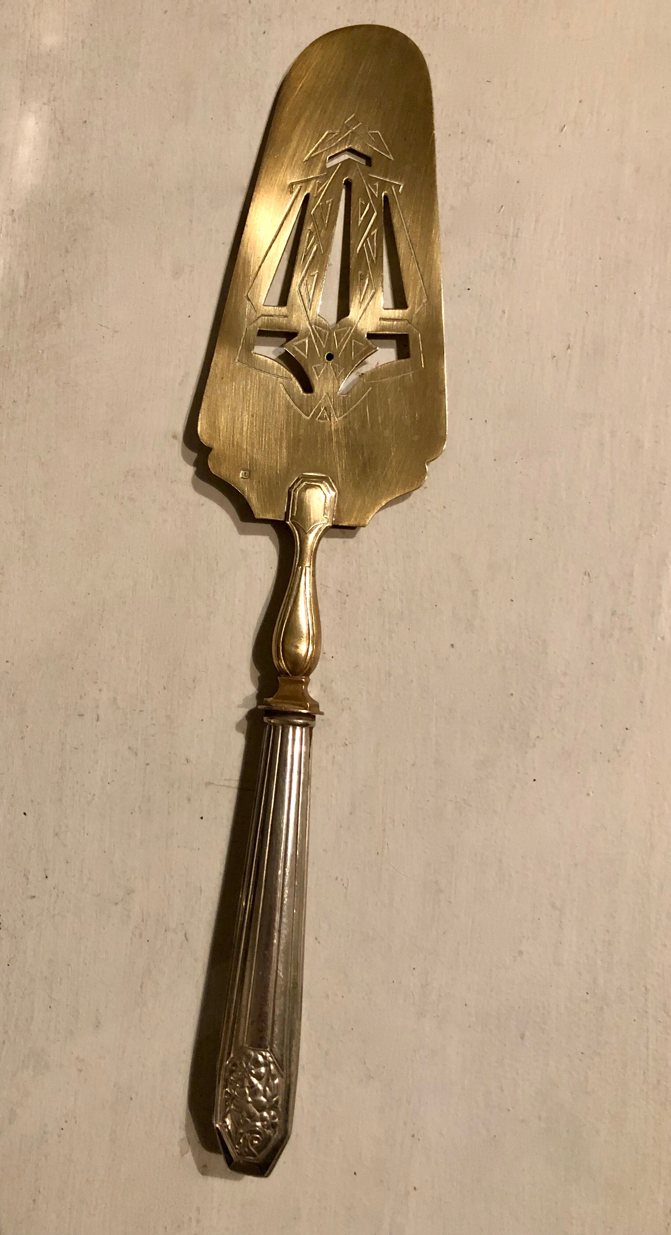 Pie shovel, silver metal
