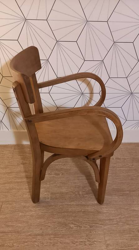 Vintage children's armchair signed Baumann.