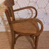 Vintage children's armchair signed Baumann.
