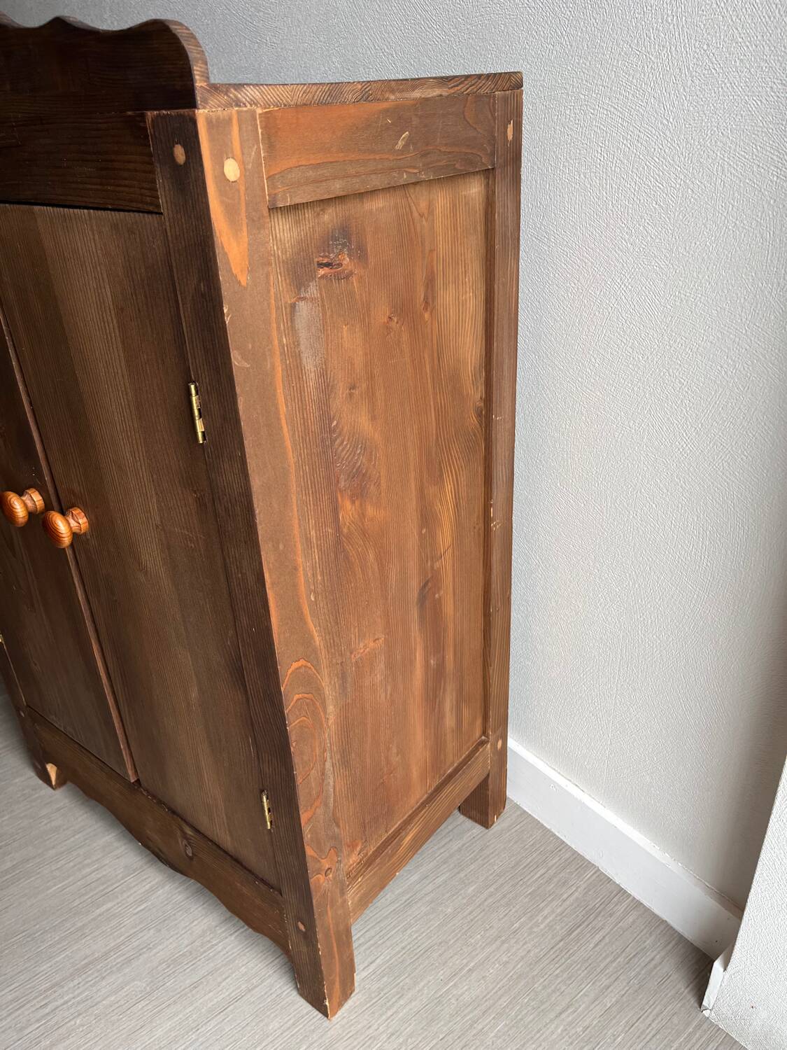 Petite armoire / buffet bois