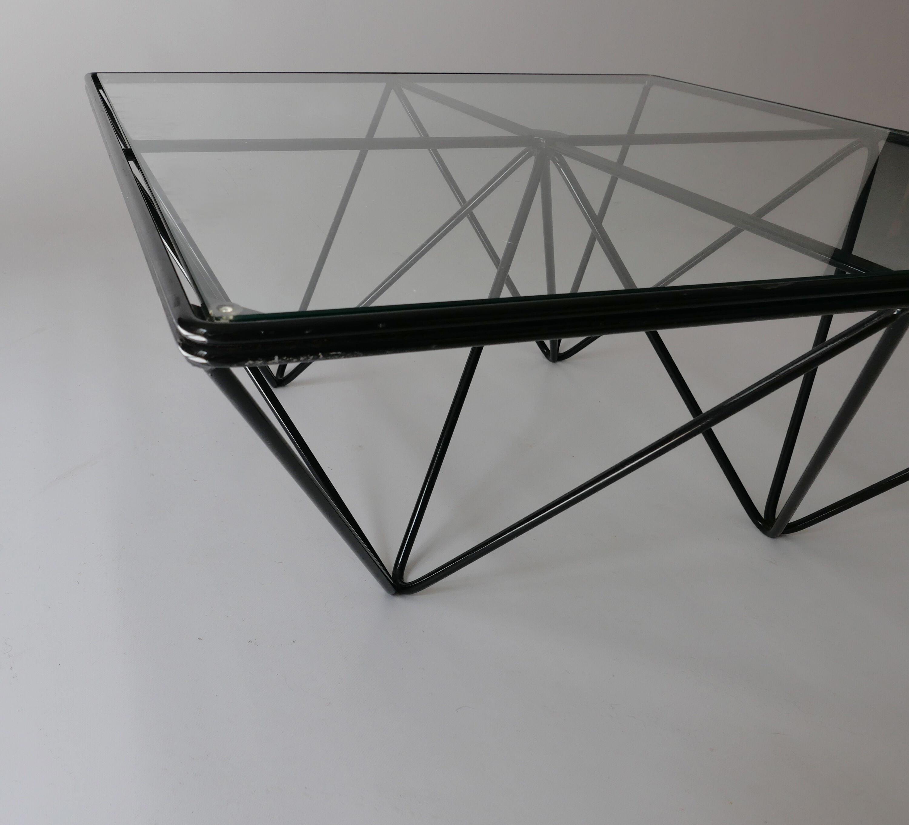 table basse carré années vintage 1970 1980 design Paolo Piva Italia