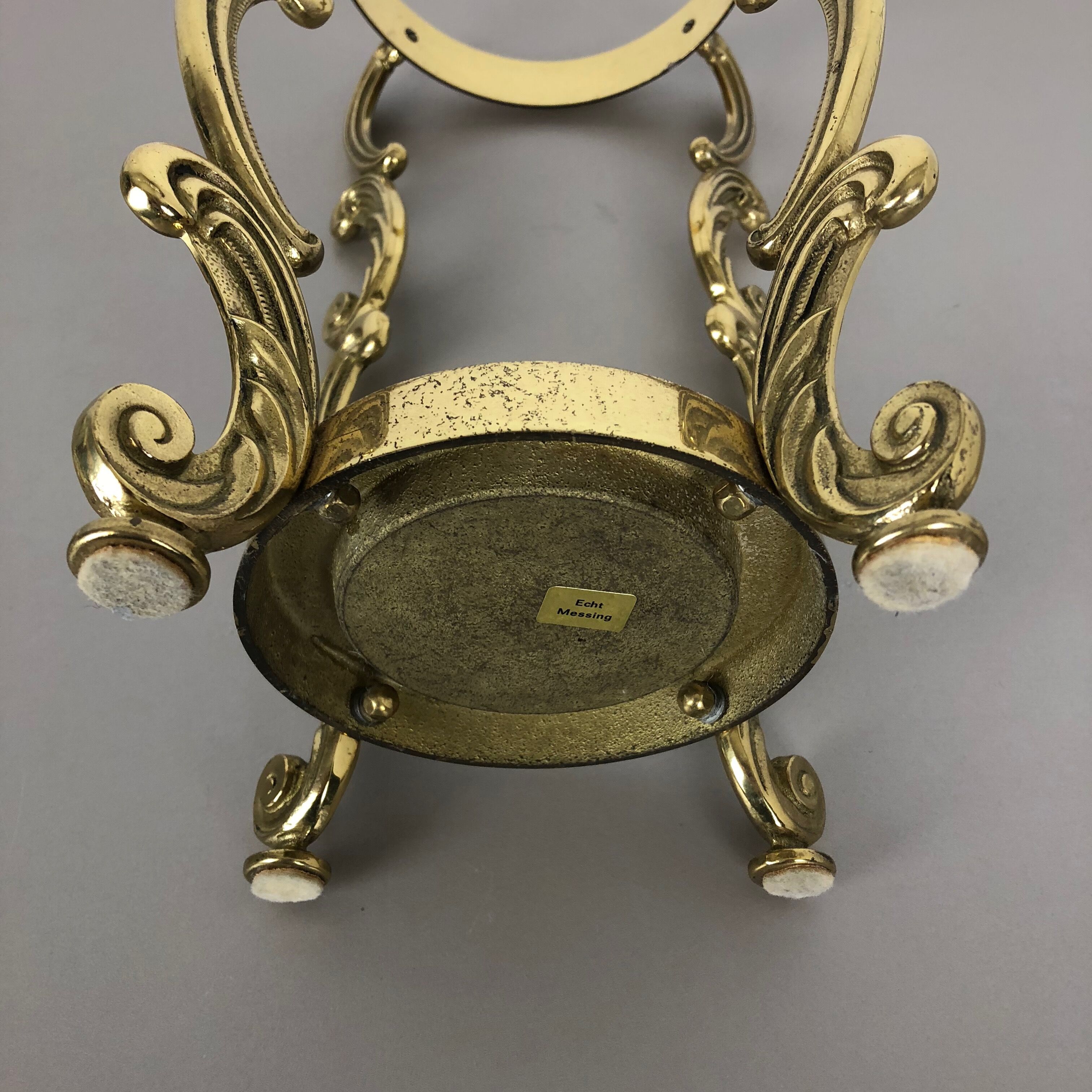 Hollywood Regency solid brass umbrella stand, Italy, 1970s