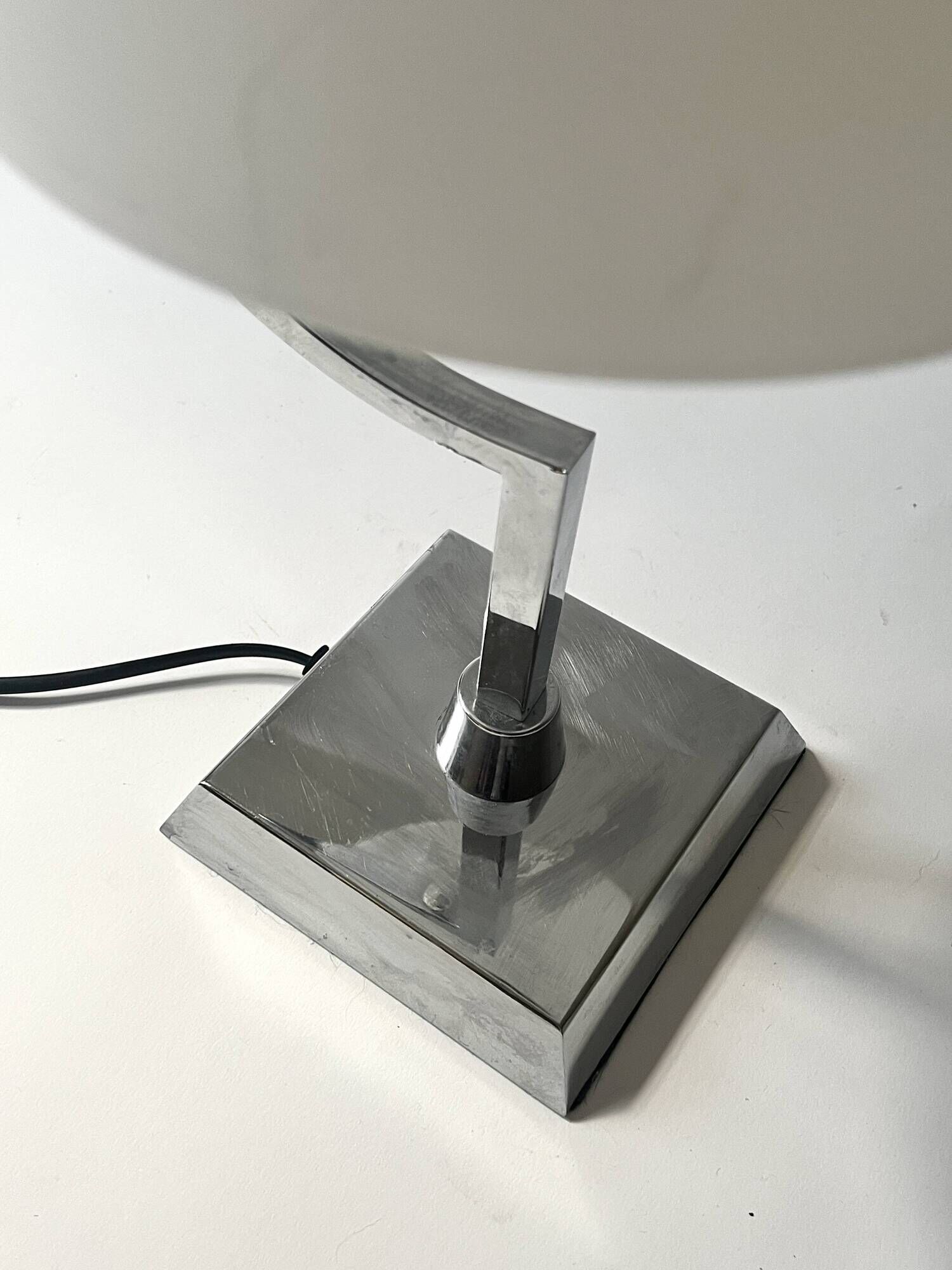Bureau lamp / bedside lamp Bauhaus chrome metal & opal glass, design 1970