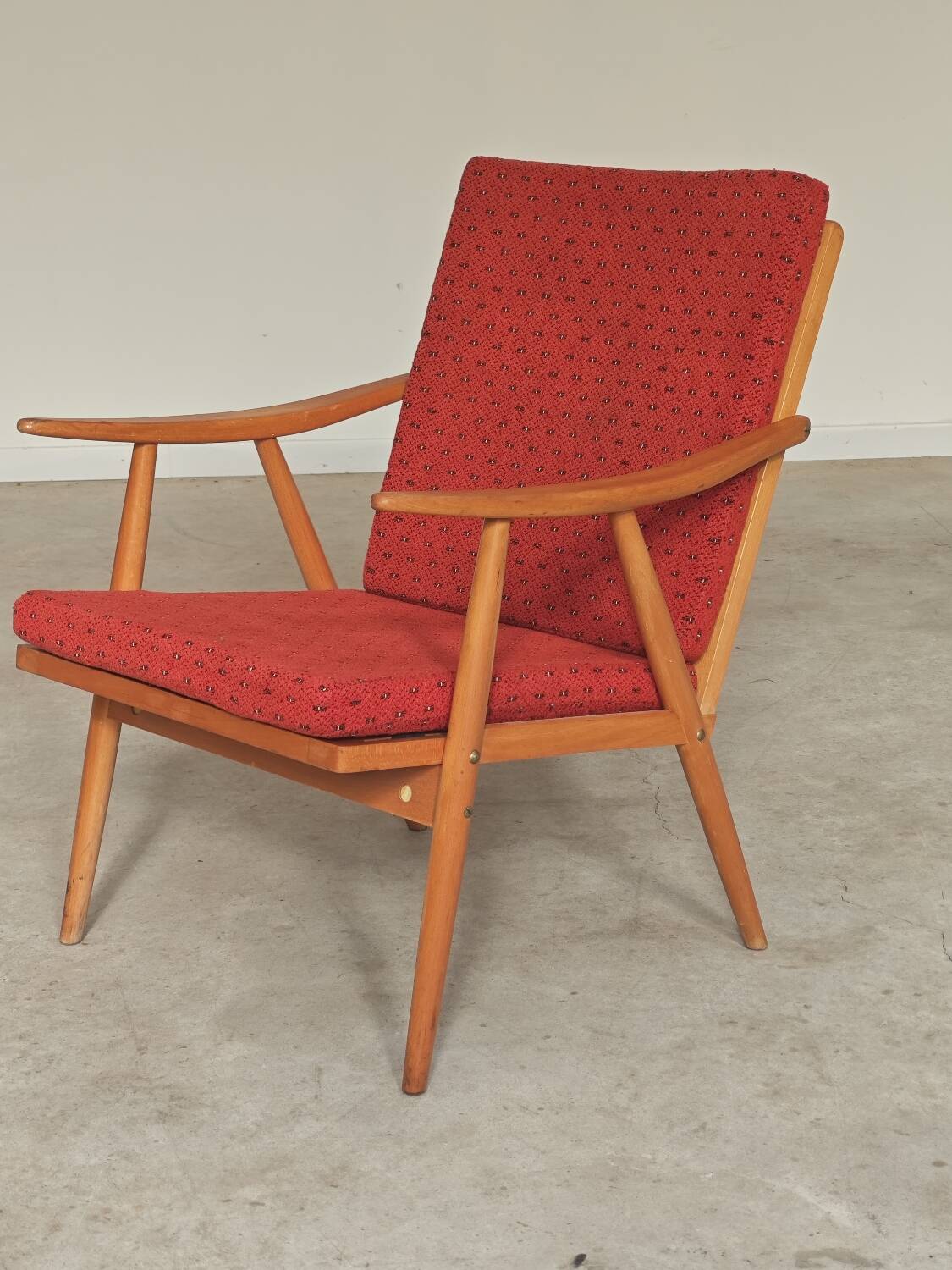Pair of Boomerang armchairs by Antonin Suman for Ton (Thonet) 60