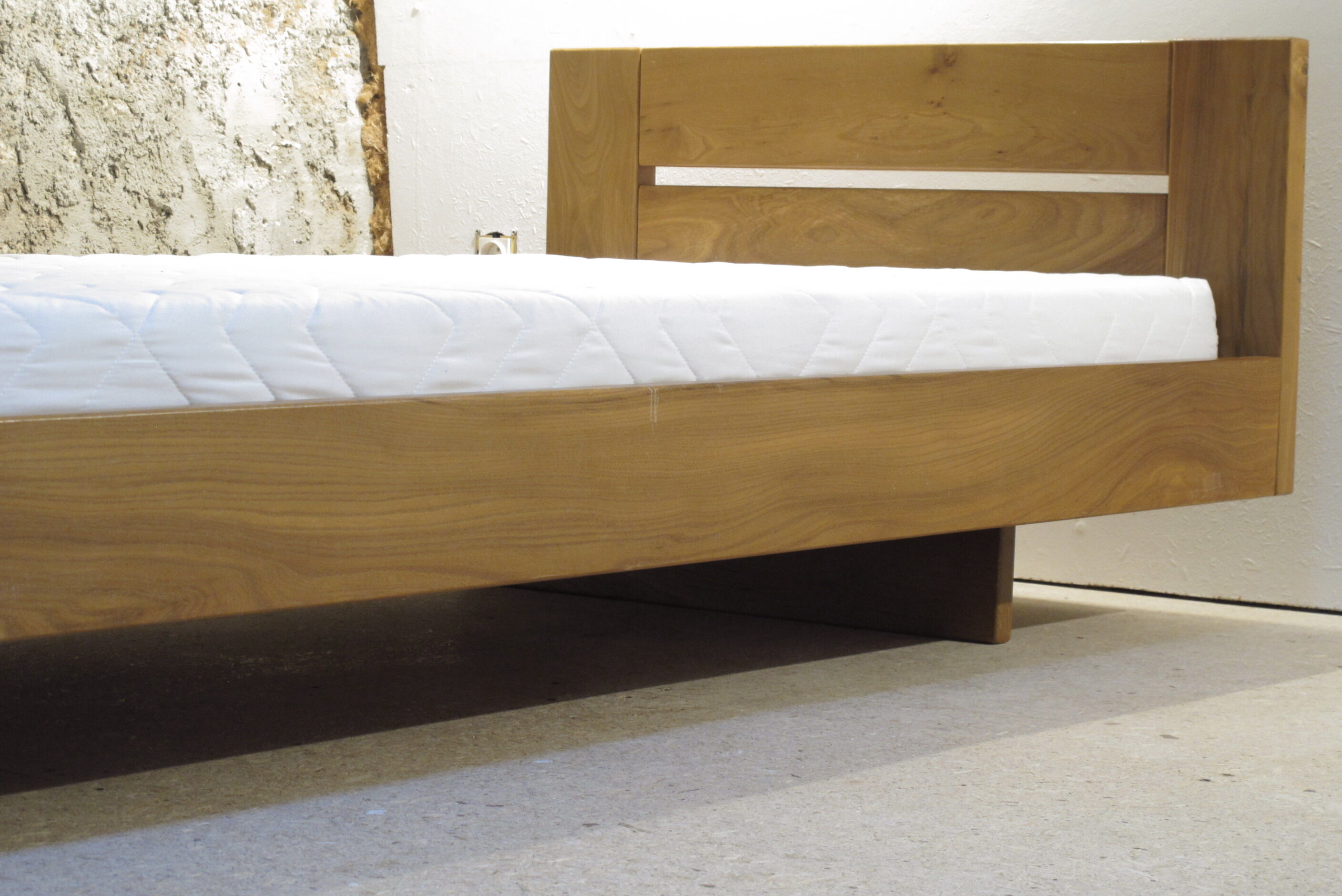 Lit orme massif Regain