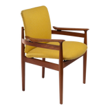 Chair 192 by Finn Jul