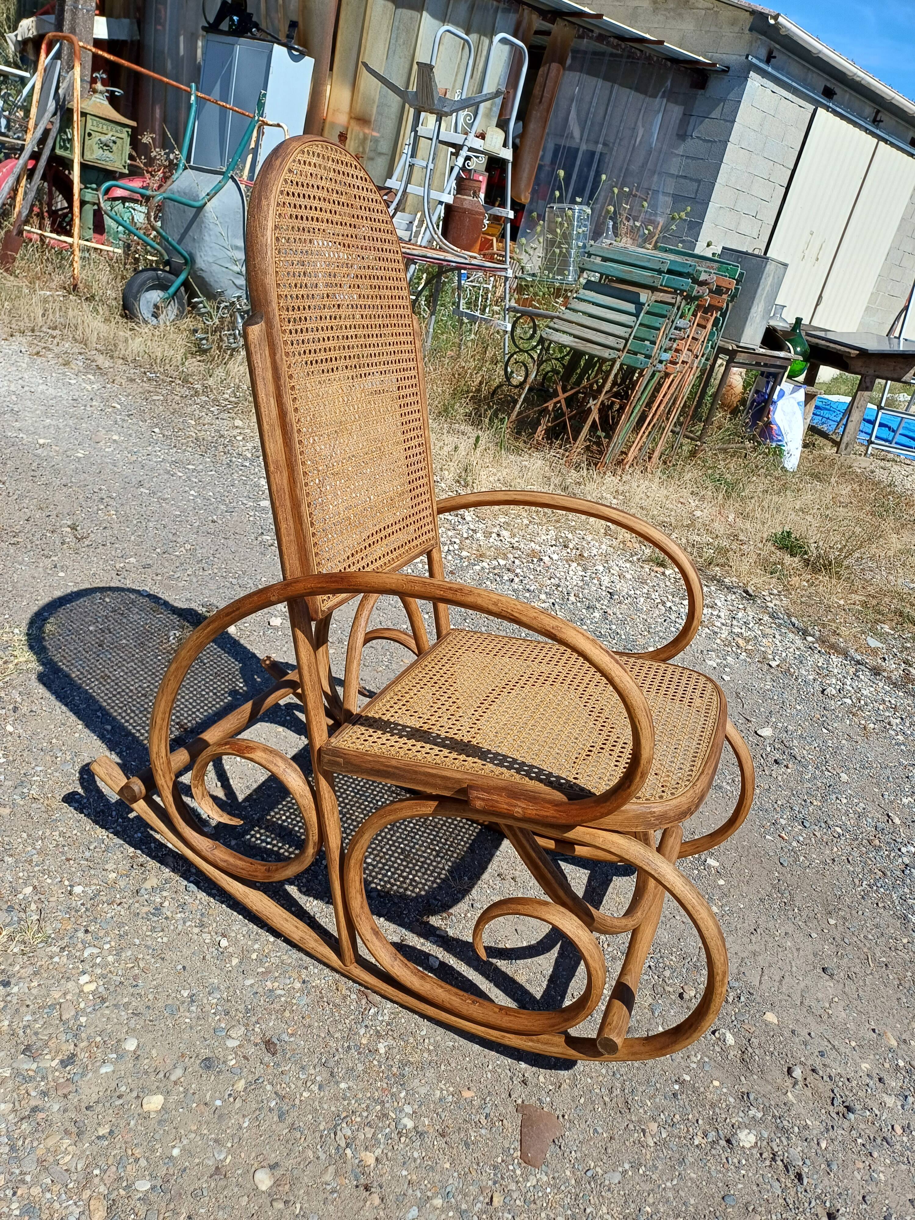 Rocking Chair Thonet 1930