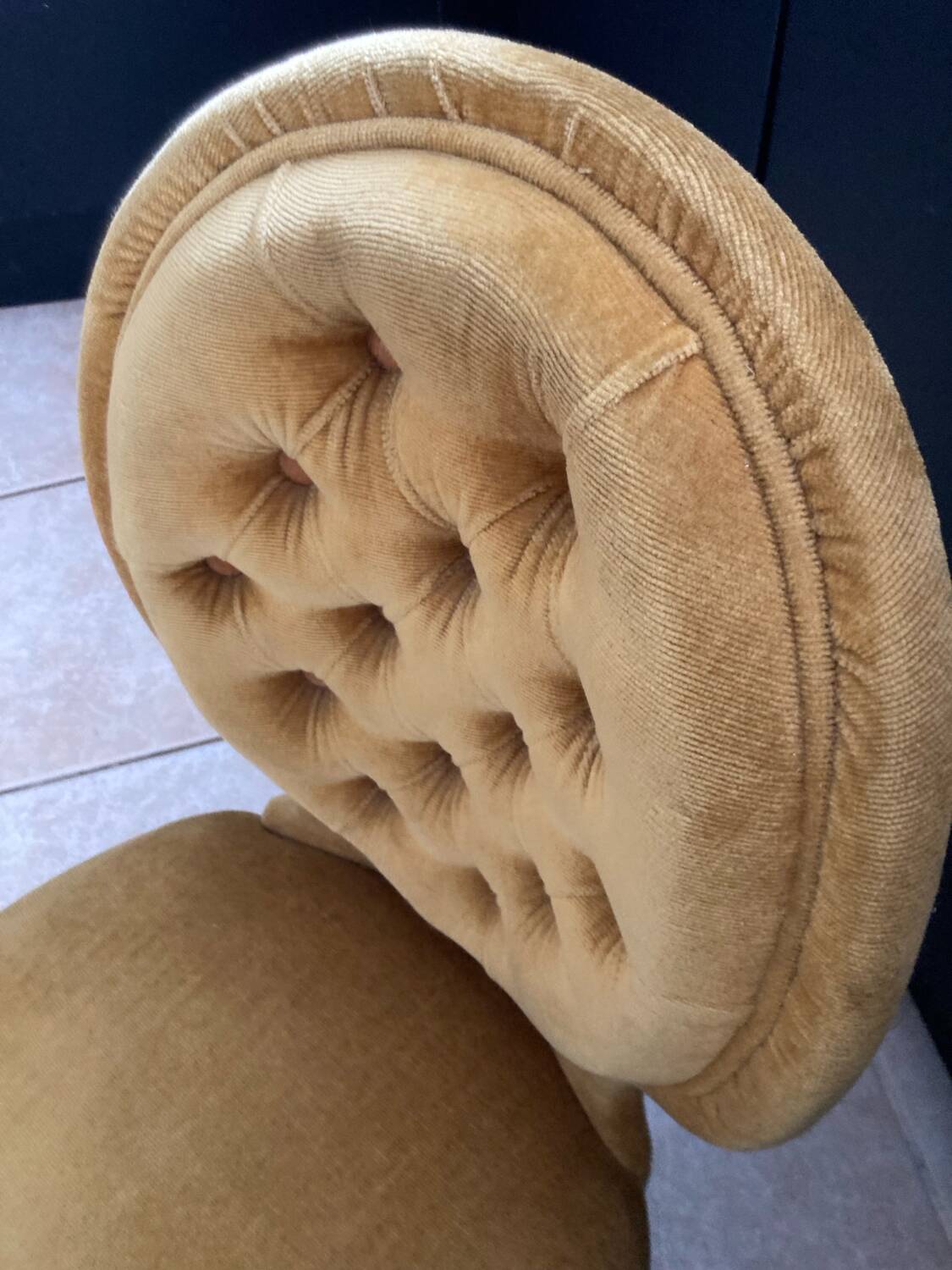 Golden yellow velvet toad pouf