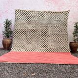 Handmade Berber rug, size 150 x 250 cm.
