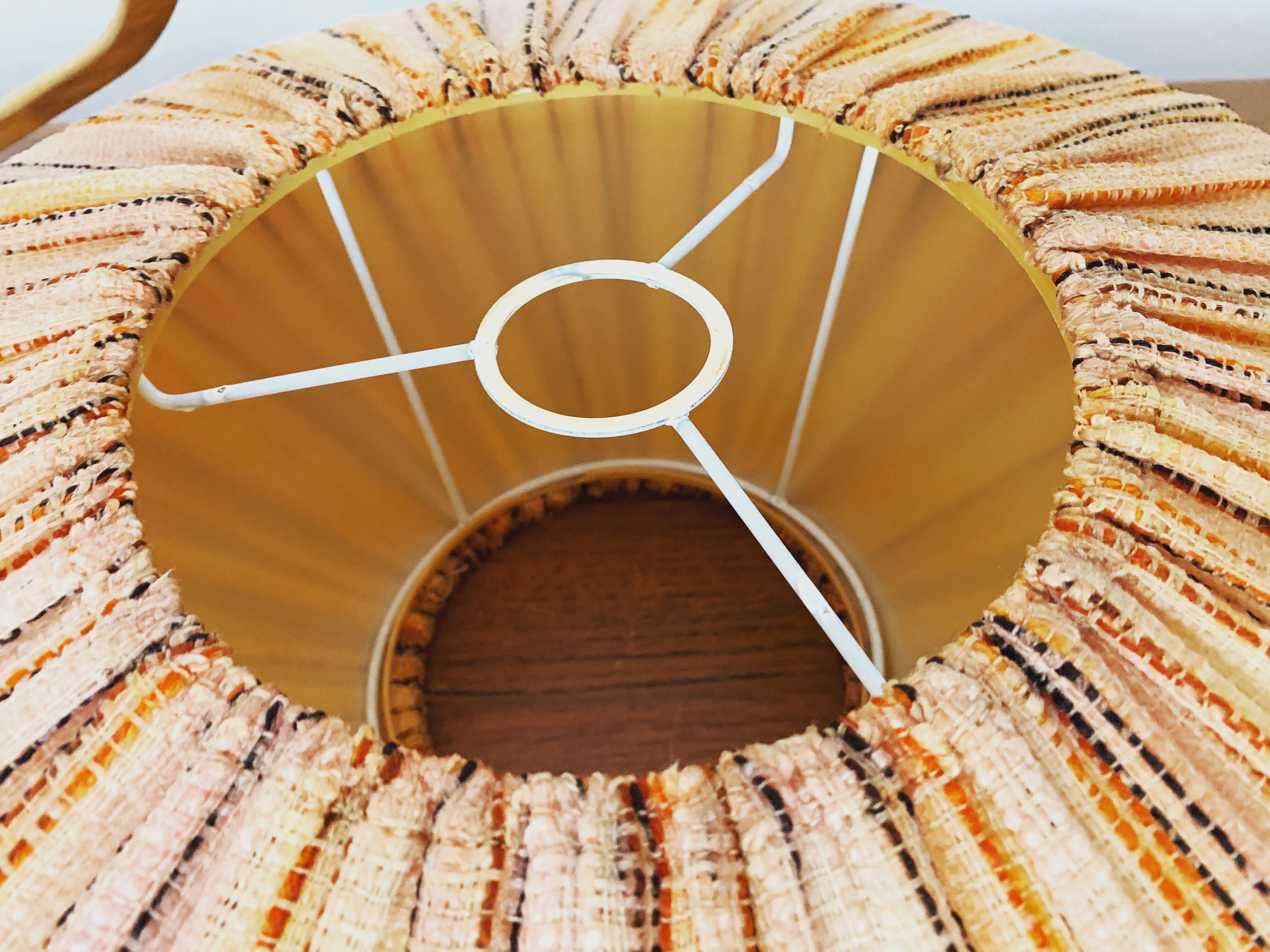 Walnut pendant lamp by Temde