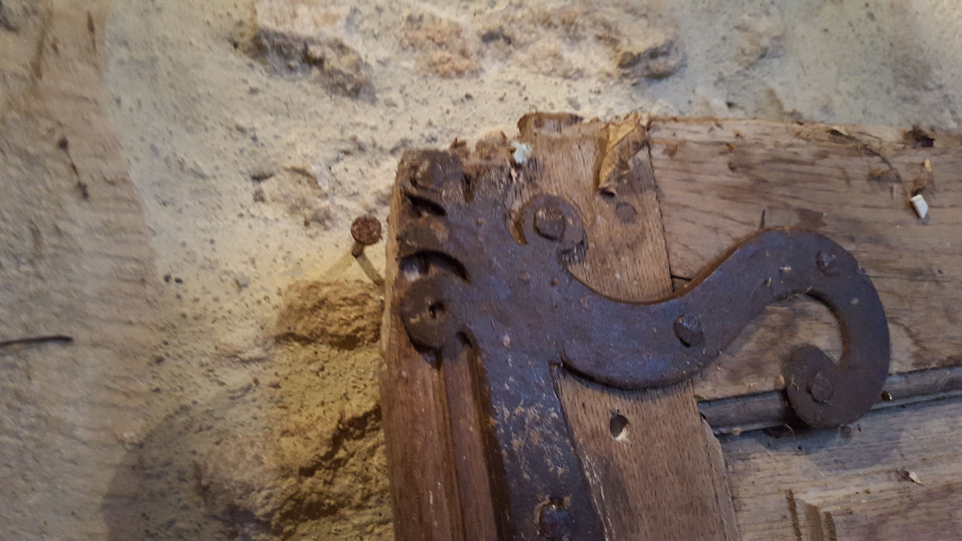 Old door eighteenth coffered fittings