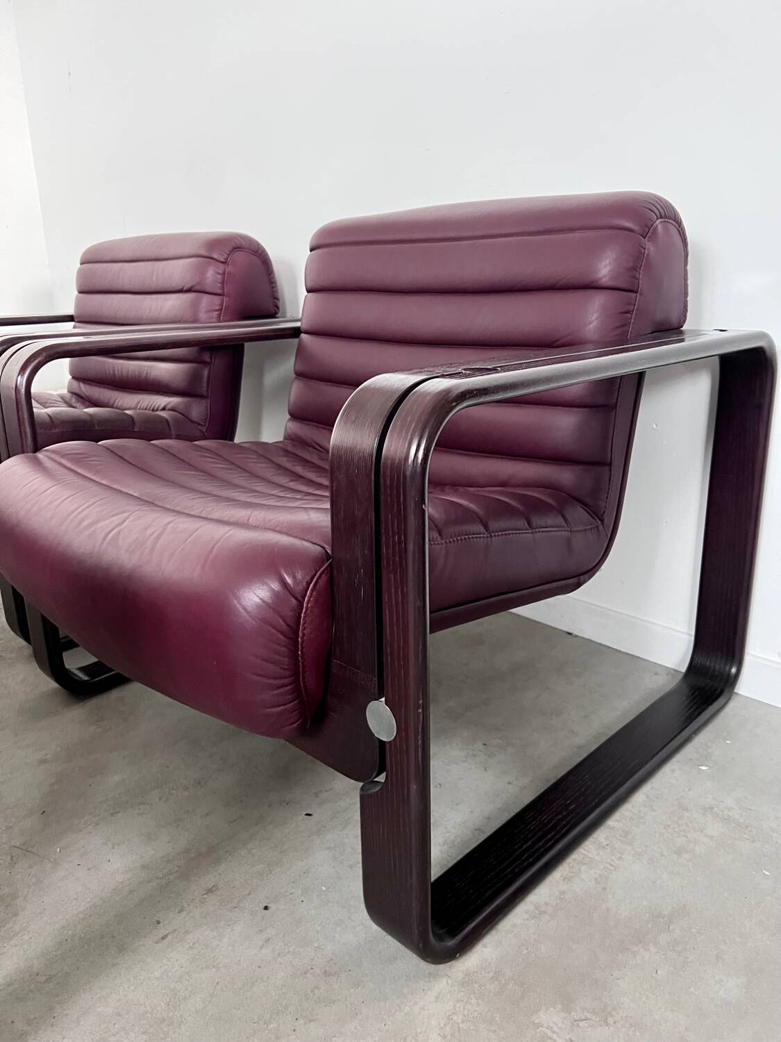 Sofa set and 2 vintage leather armchairs designed by Albert Stoll Giroflex 1970s