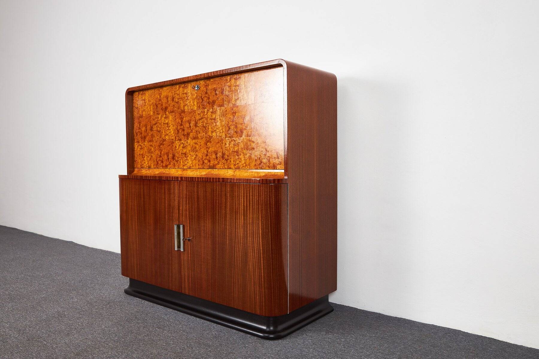 Cabinet de secrétaire Art déco par Jindrich Halabala pour Up Závody, années 1930
