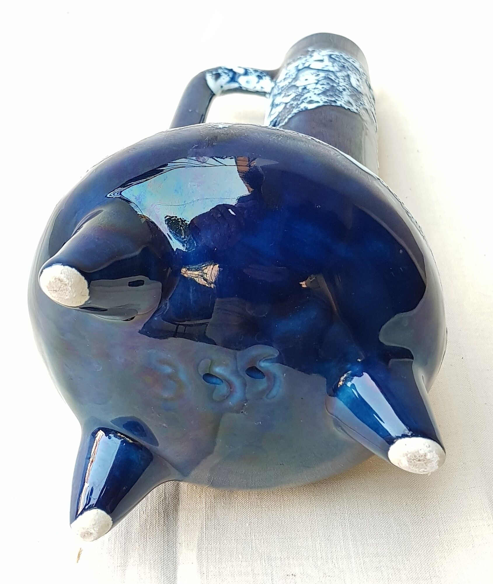 Tripod blue ceramic vase 60