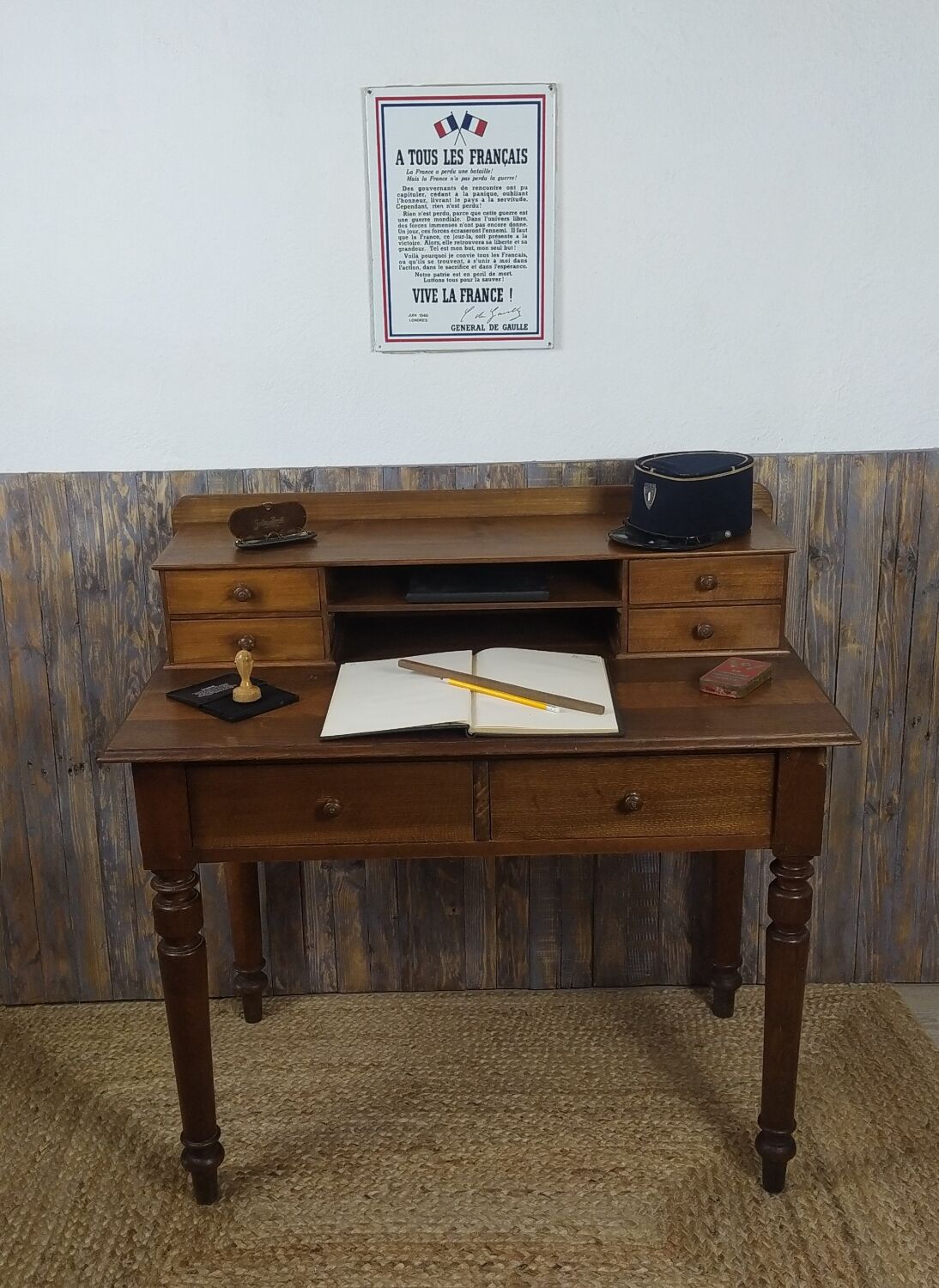 Wooden desk with turned feet