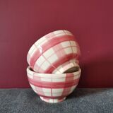 Red scottish bowls