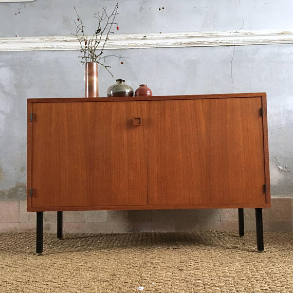 Buffet scandinave en teck